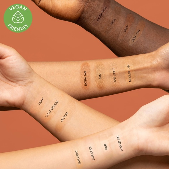 HUDA BEAUTY GloWish Luminous Pressed Powder 12 RICH - Picture 5 of 6